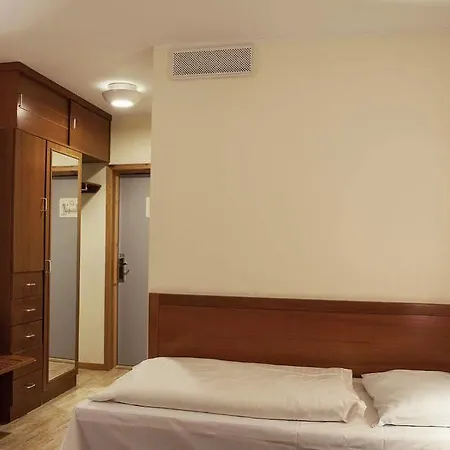 Haukeland Otel 3*